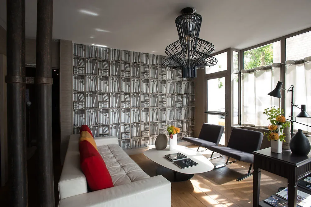 Apollon Montparnasse 3*