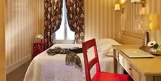 Apollon Montparnasse 3* פריז
