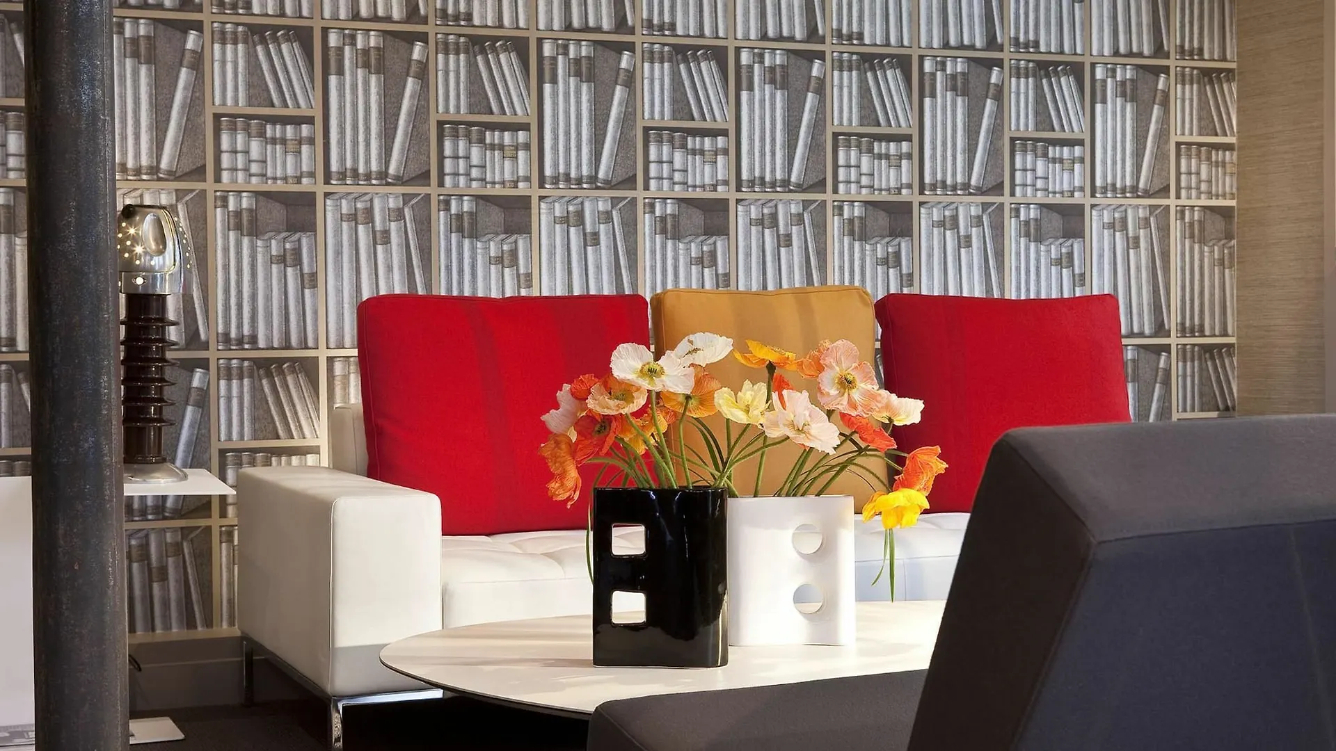 Apollon Montparnasse 3* פריז
