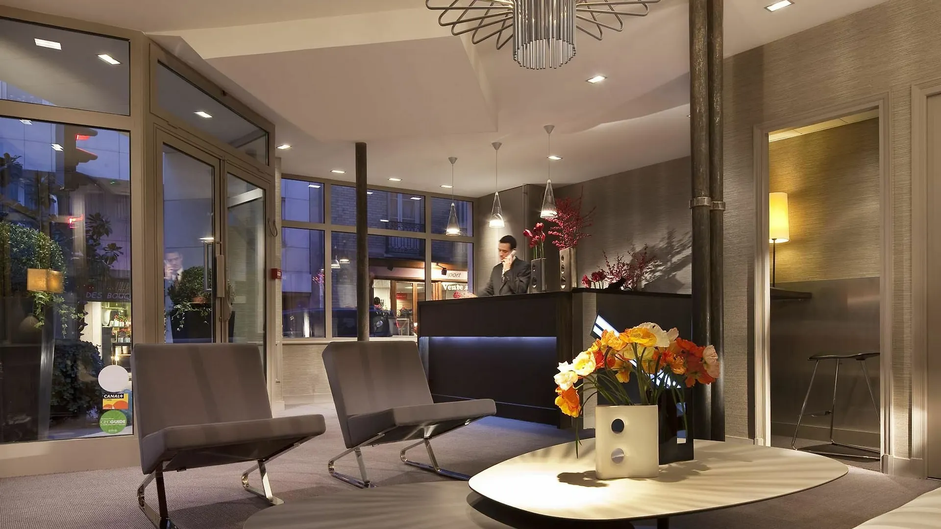 Apollon Montparnasse 3*